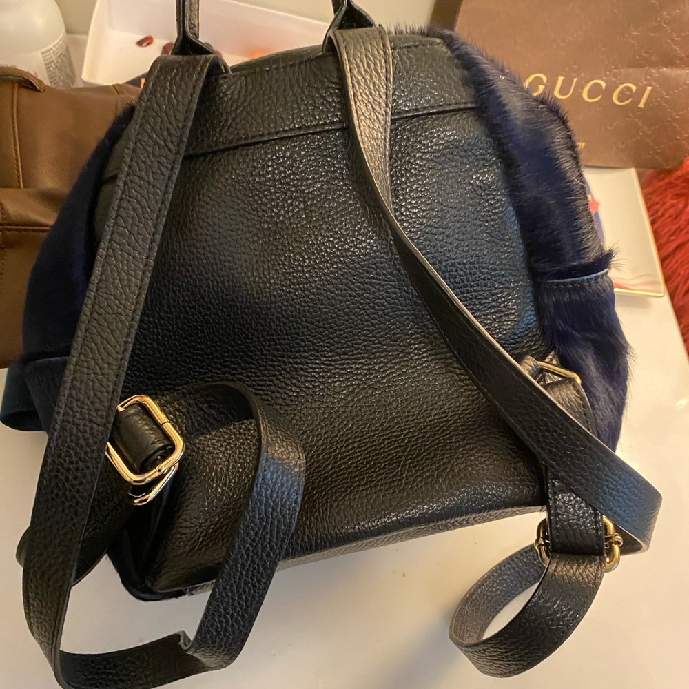Mini fur backpack - Picture 3 of 4